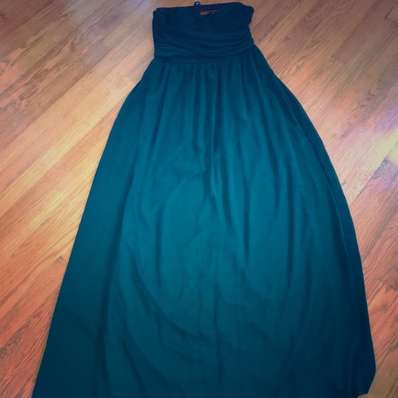 Emerald green prom dress - Picture 1 of 4